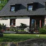 Eskapada Homestay *