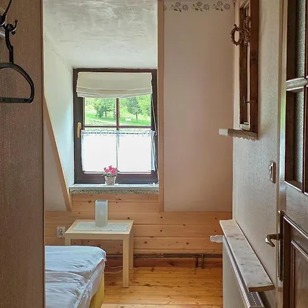 Δωμάτια σε οικογενειακή κατοικία Eskapada