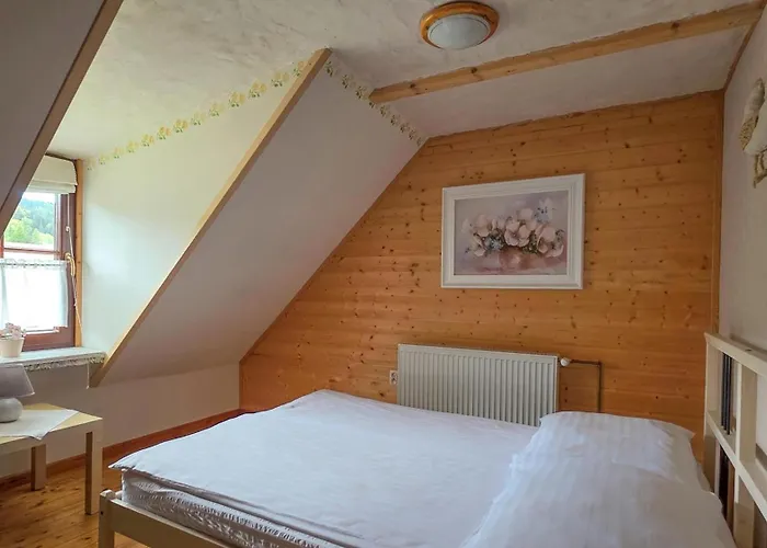 Δωμάτια σε οικογενειακή κατοικία Eskapada