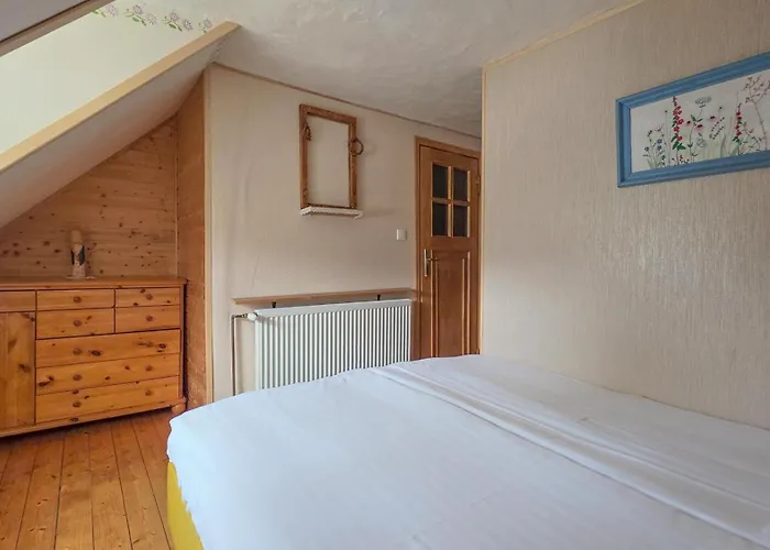 Δωμάτια σε οικογενειακή κατοικία Eskapada *